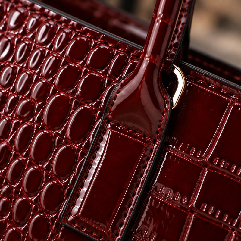 Crocodile Pattern Leather Shoulder Bag + FREE Wallet & Clutch